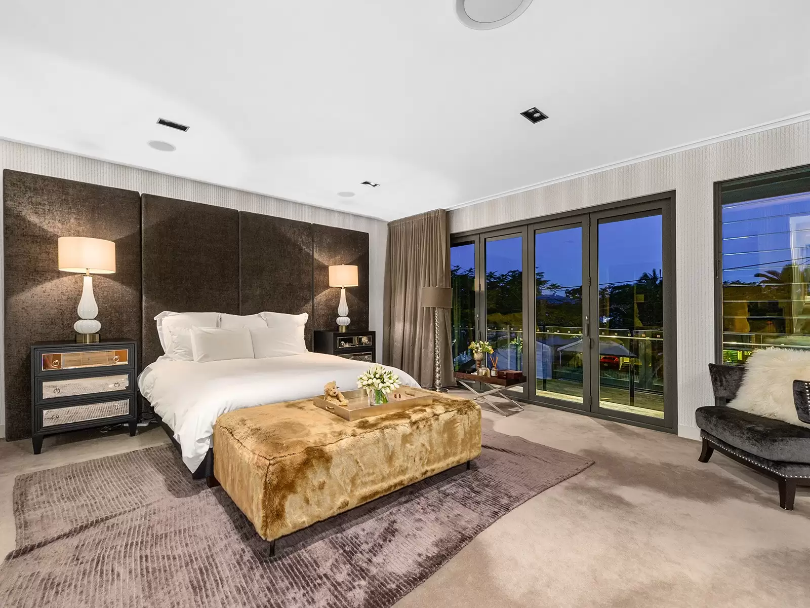 91 Elliott Street, Hawthorne Sold by Queensland Sotheby's International Realty - image 1