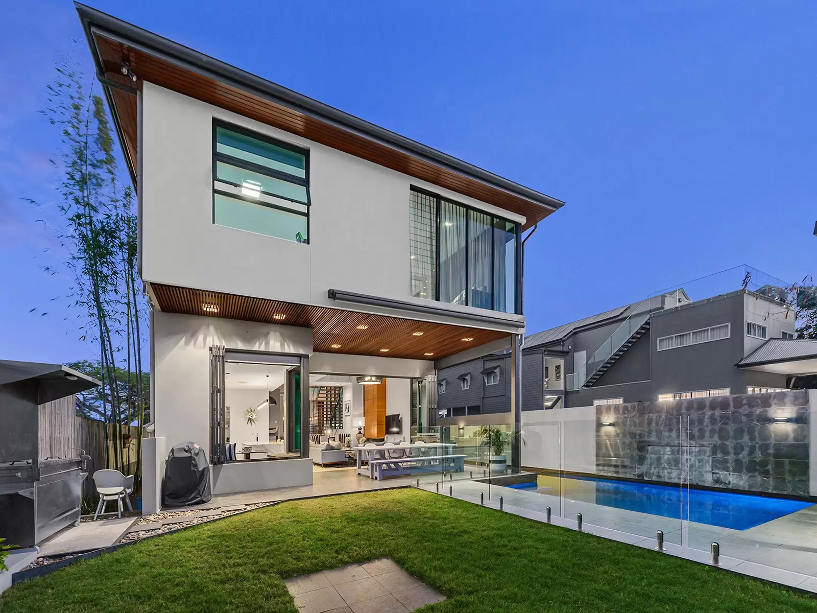 91 Elliott Street, Hawthorne Sold by Queensland Sotheby's International Realty - image 1