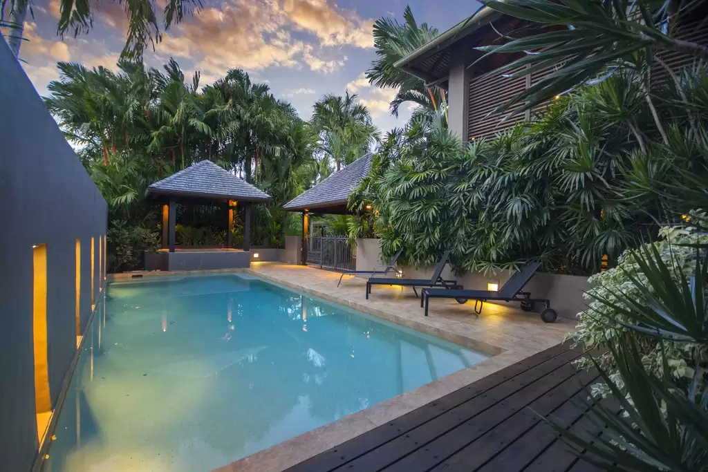 35 Beachfront Mirage Drive, Port Douglas Sold by Queensland Sotheby's International Realty - image 1