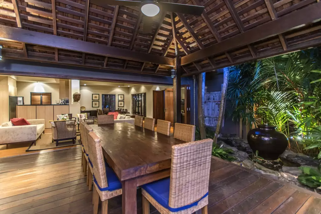 35 Beachfront Mirage Drive, Port Douglas Sold by Queensland Sotheby's International Realty - image 1