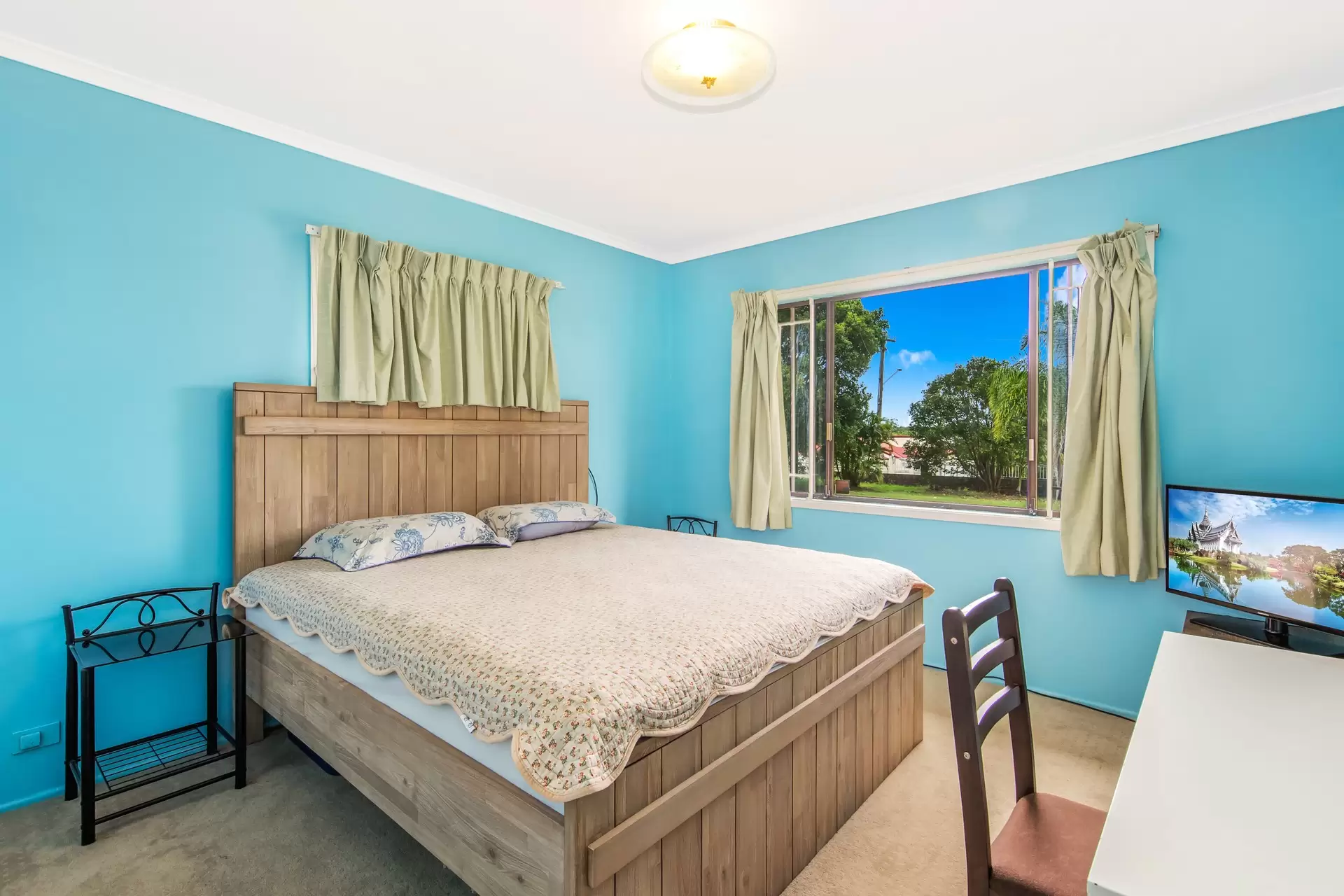 115 Frizzell Street, Stretton Sold by  - image 1