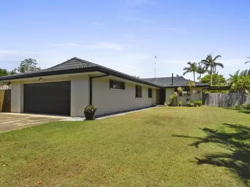 76 Campbell Street, Sorrento Sold by Queensland Sotheby's International Realty