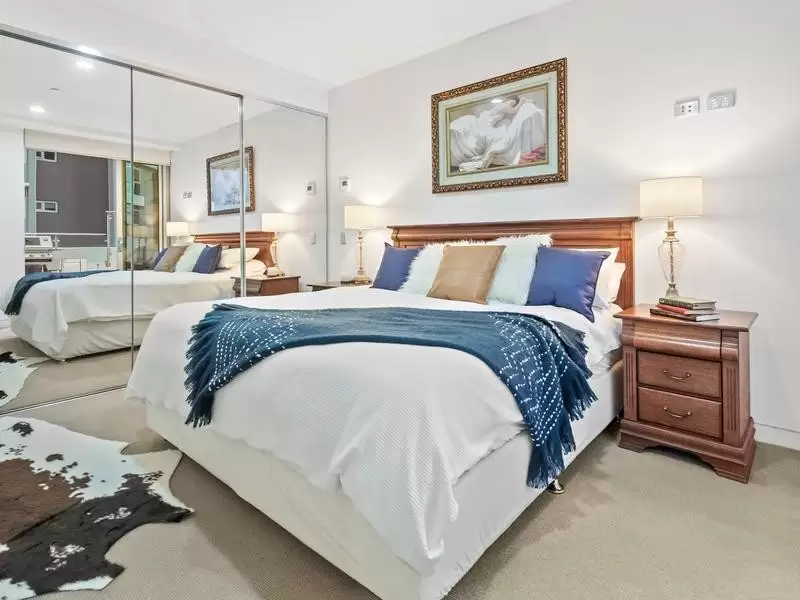 403/483 Adelaide Street, Brisbane City Sold by Queensland Sotheby's International Realty - image 1
