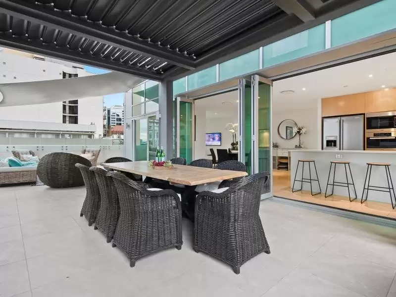 403/483 Adelaide Street, Brisbane City Sold by  - image 1