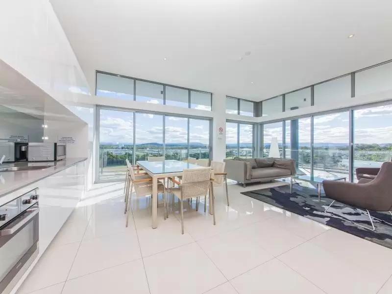 306/15 Compass Drive, Biggera Waters Leased by  - image 1