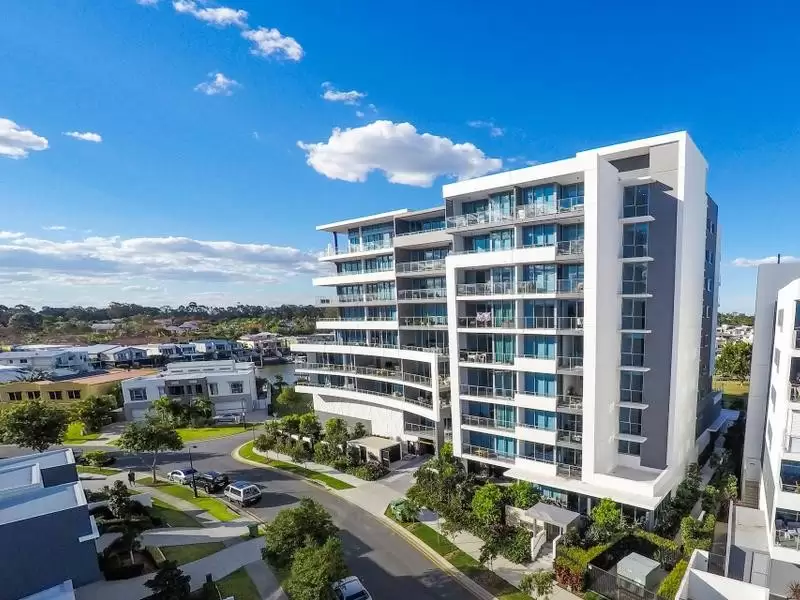 306/15 Compass Drive, Biggera Waters Leased by  - image 1