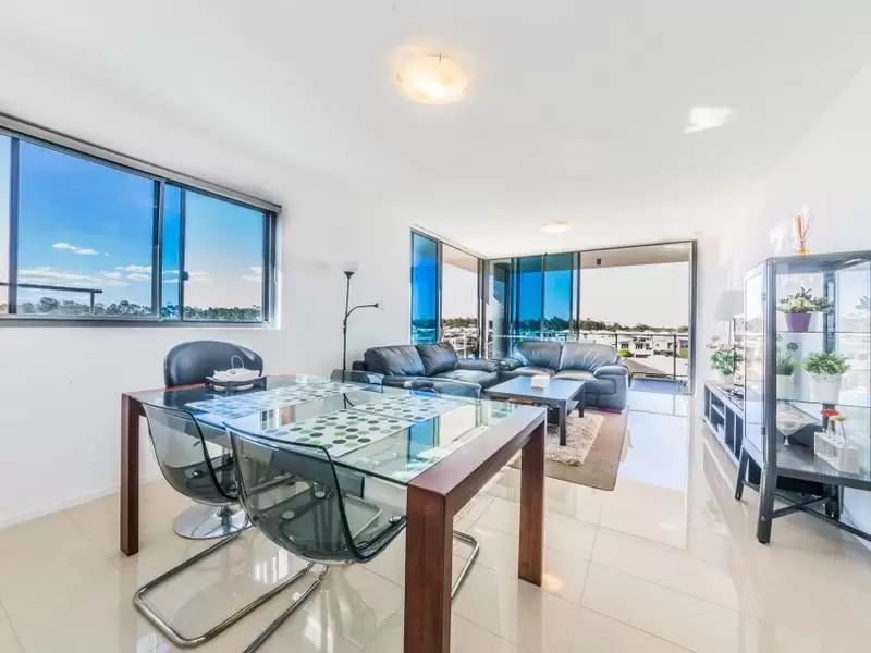 306/15 Compass Drive, Biggera Waters Leased by  - image 1