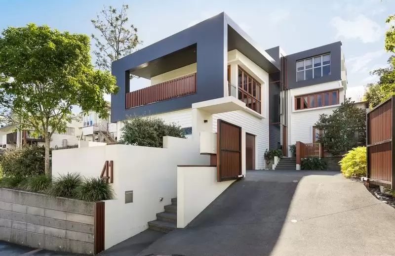 41 Thomas Street, Auchenflower Sold by Queensland Sotheby's International Realty - image 1