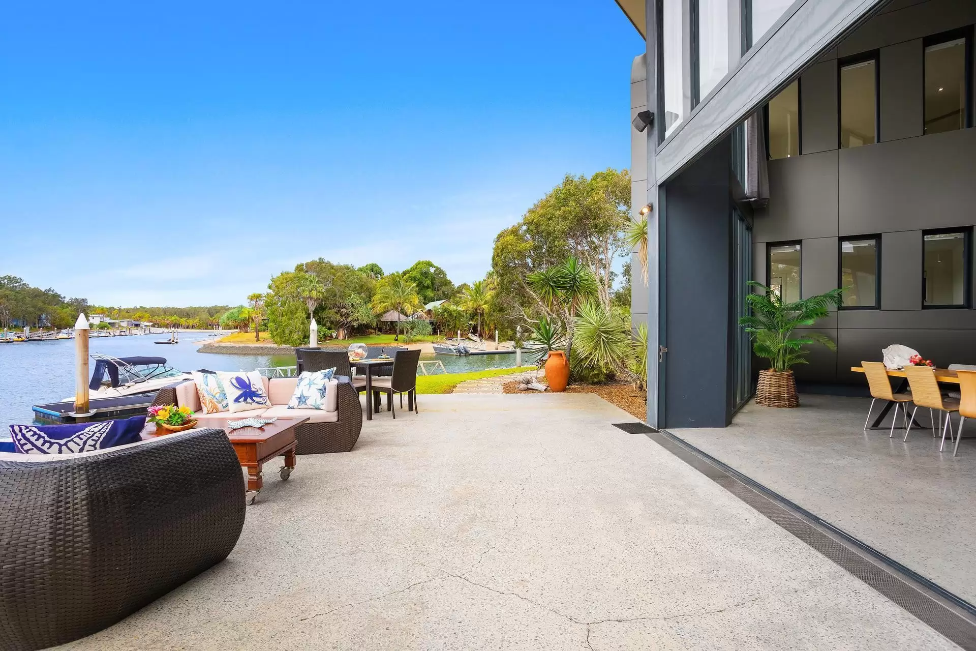 21 Casuarina Court, South Stradbroke Sold by Queensland Sotheby's International Realty - image 1