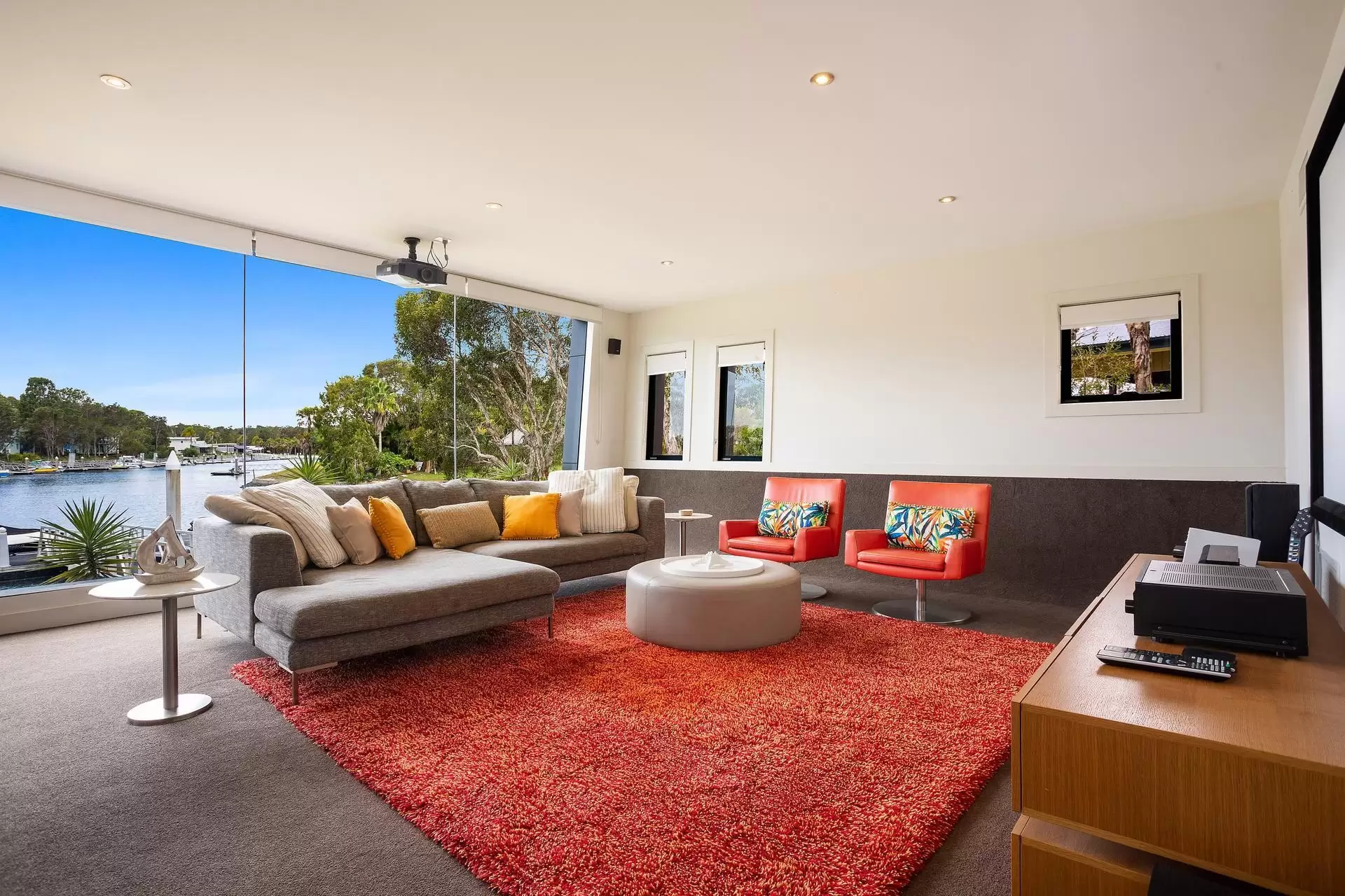 21 Casuarina Court, South Stradbroke Sold by Queensland Sotheby's International Realty - image 1