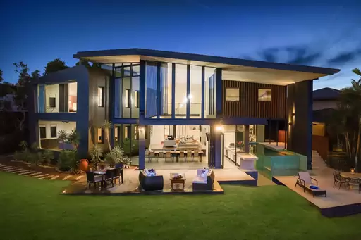 21 Casuarina Court, South Stradbroke Sold by 