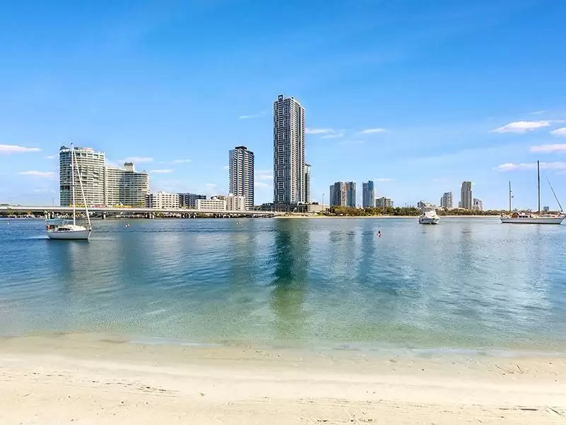 3/47 Rankin Parade, Main Beach Leased by  - image 1
