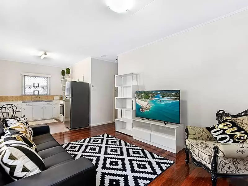 3/47 Rankin Parade, Main Beach Leased by 