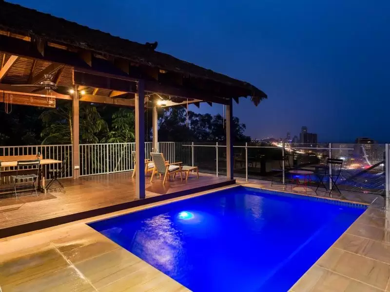 61 George Street, Burleigh Heads Sold by Queensland Sotheby's International Realty - image 1