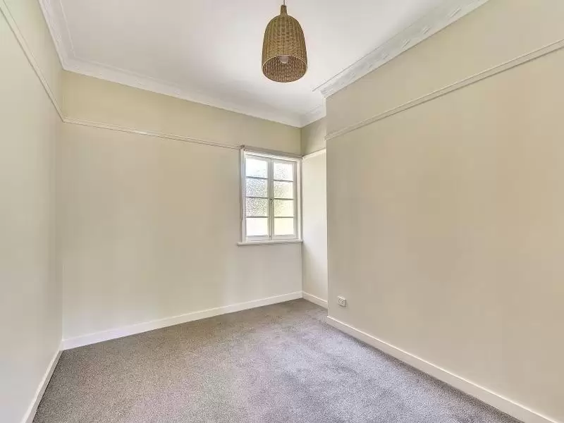 25 Buddina Street, Stafford Sold by Queensland Sotheby's International Realty - image 1