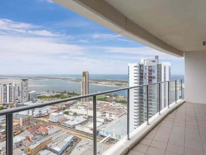 33609/9 Lawson Street, Southport Leased by 