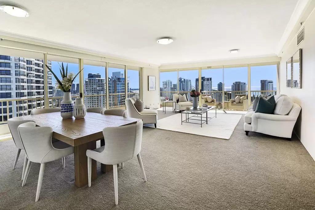 231/1 Serisier Avenue, Main Beach Sold by  - image 1