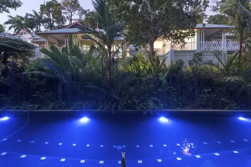 31-39 Villa "Amber" Murphy Street, Port Douglas Sold by Queensland Sotheby's International Realty