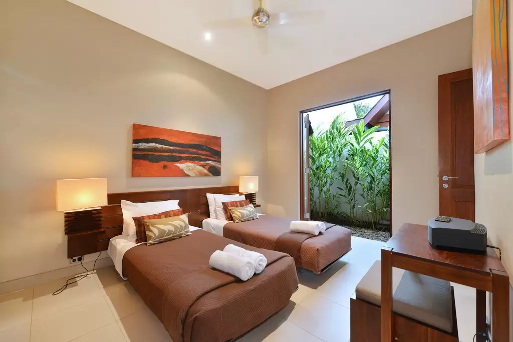33/34 Bale Drive Niramaya, Port Douglas Sold by  - image 1