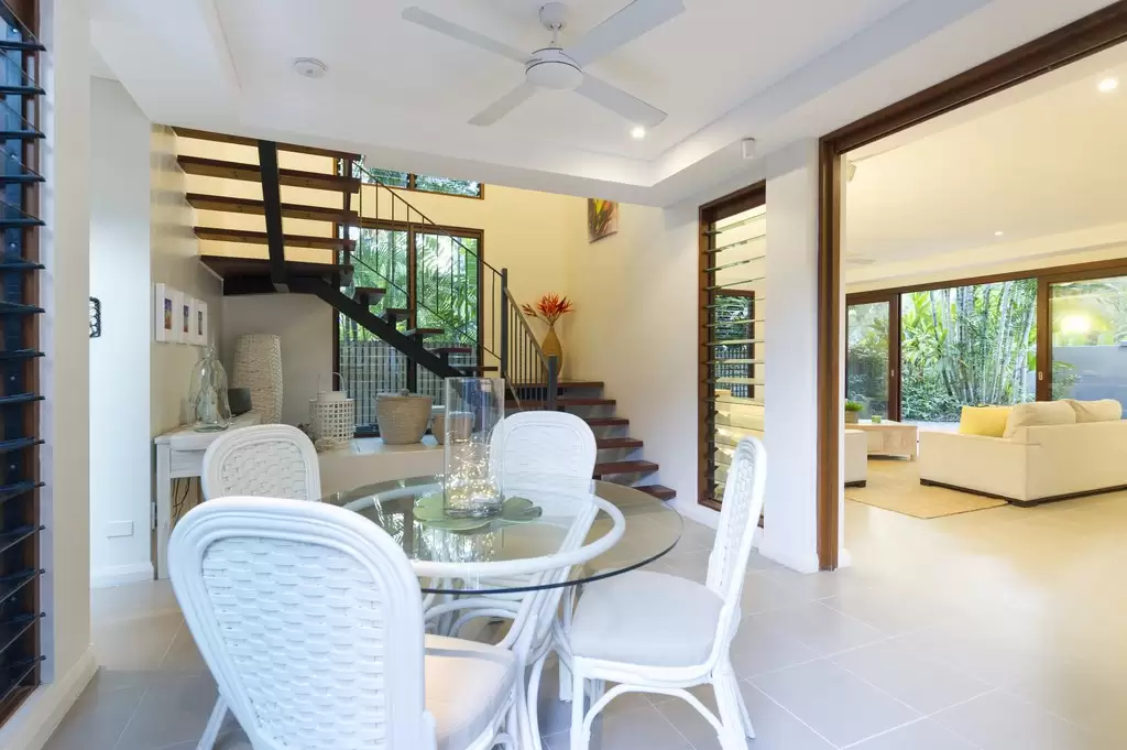 2/42 Garrick Street, Port Douglas Sold by  - image 1
