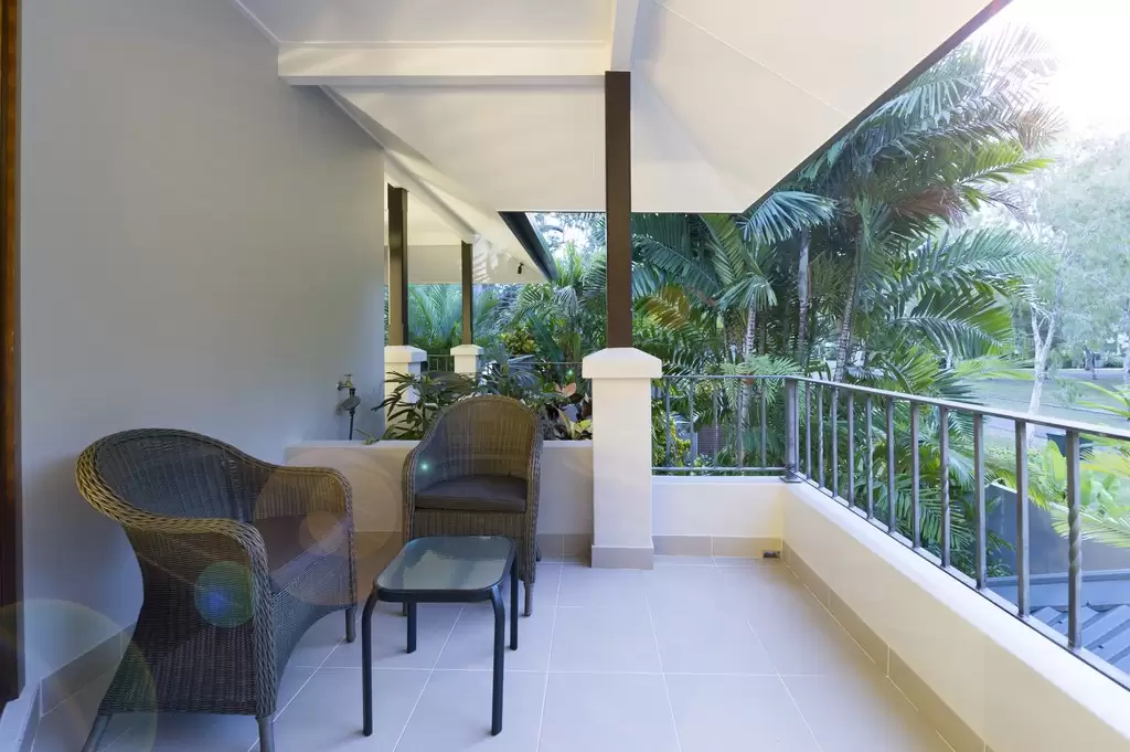 2/42 Garrick Street, Port Douglas Sold by  - image 1
