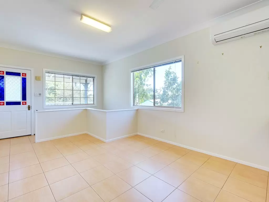 101 Armstrong Road, Cannon Hill Leased by  - image 1
