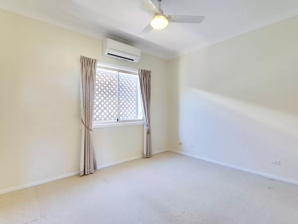101 Armstrong Road, Cannon Hill Leased by  - image 1