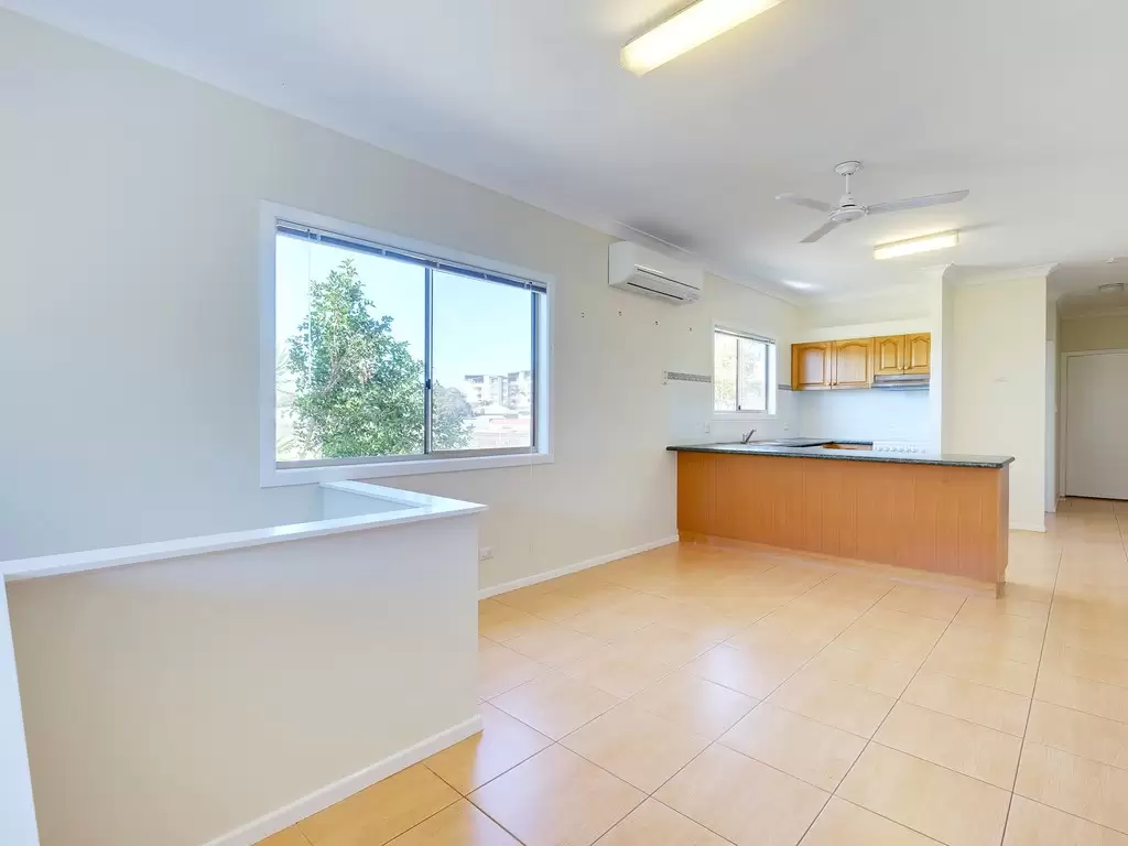 101 Armstrong Road, Cannon Hill Leased by  - image 1