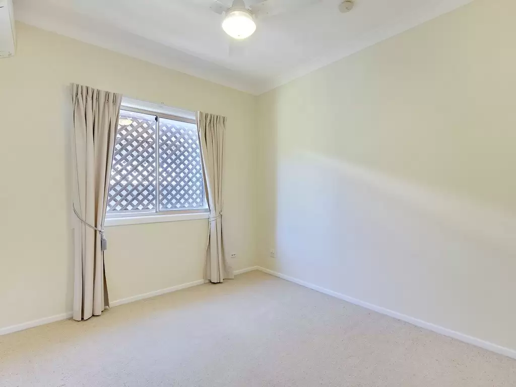 101 Armstrong Road, Cannon Hill Leased by  - image 1