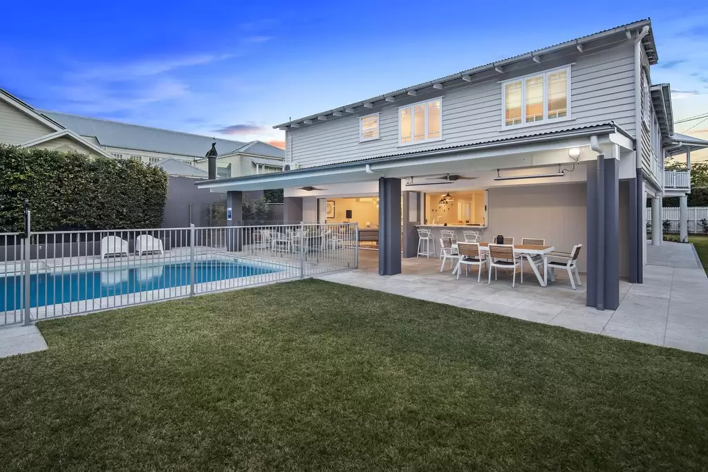 36 Henry Street, Wooloowin Sold by Queensland Sotheby's International Realty - image 1
