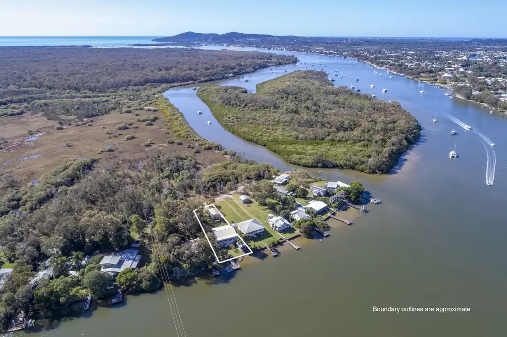 15 Noosa River Drive, Noosa North Shore Sold by Queensland Sotheby's International Realty - image 1