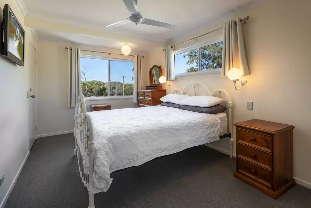 15 Noosa River Drive, Noosa North Shore Sold by Queensland Sotheby's International Realty - image 1