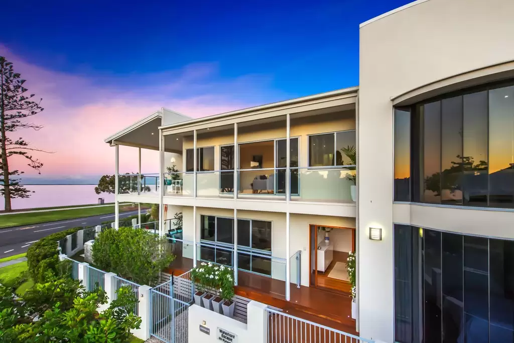 193 Wynnum Esplanade, Wynnum Sold by  - image 1