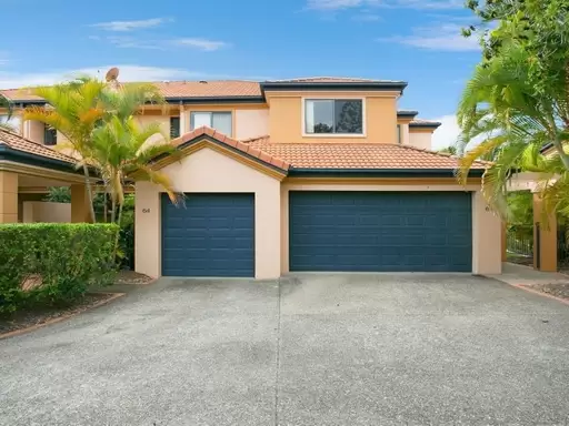 65 'Meadow Peak' 85 Palm Meadows Drive, Carrara Sold by Queensland Sotheby's International Realty