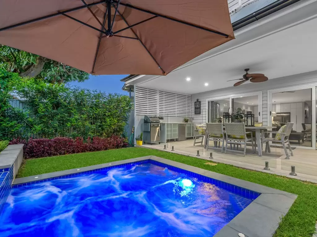 15 Norman Street, Ascot Sold by Queensland Sotheby's International Realty - image 1