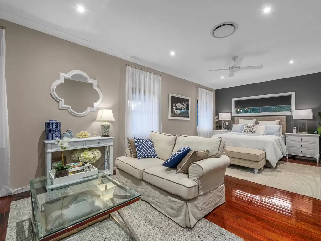 15 Norman Street, Ascot Sold by Queensland Sotheby's International Realty - image 1