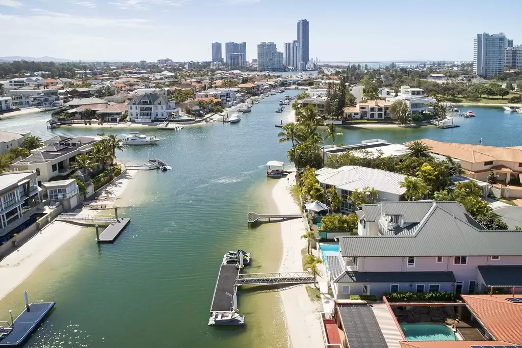 20 Neptune Court, Paradise Waters Sold by Queensland Sotheby's International Realty - image 1