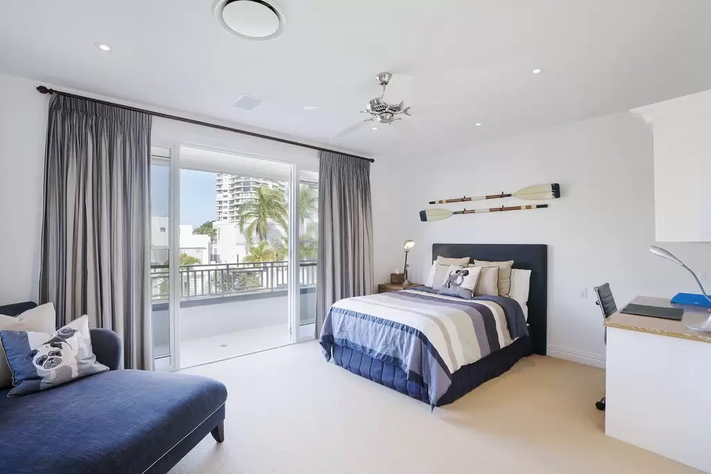 20 Neptune Court, Paradise Waters Sold by Queensland Sotheby's International Realty - image 1