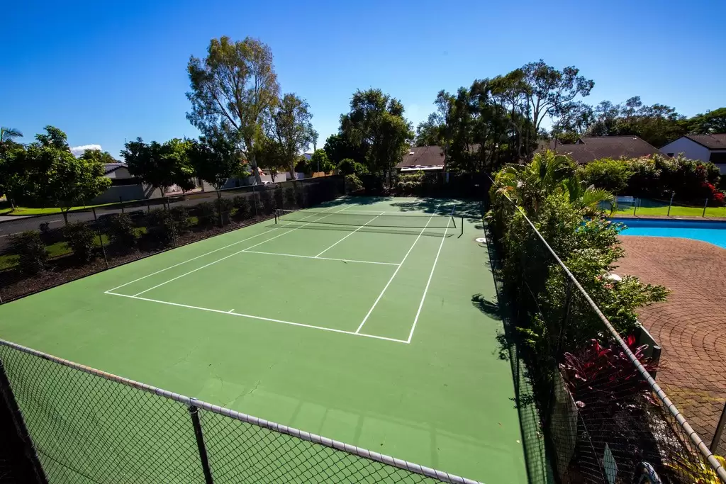 1/7 Campbell Street, Sorrento Sold by Queensland Sotheby's International Realty - image 1