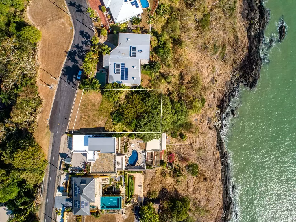 38 Janett Street, Yorkeys Knob Sold by Queensland Sotheby's International Realty - image 1