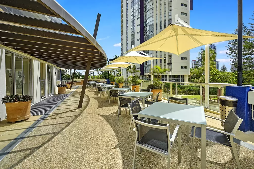 1075/1 Lennie Avenue, 'Liberty Pacific', Main Beach Sold by Queensland Sotheby's International Realty - image 1