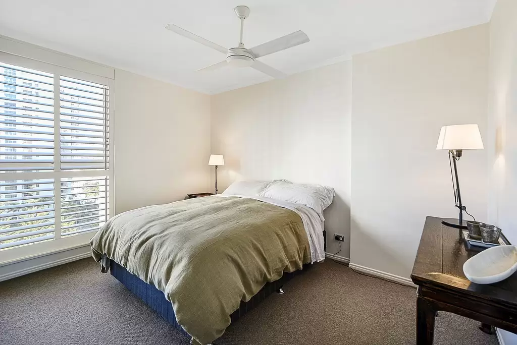 1075/1 Lennie Avenue, 'Liberty Pacific', Main Beach Sold by Queensland Sotheby's International Realty - image 1