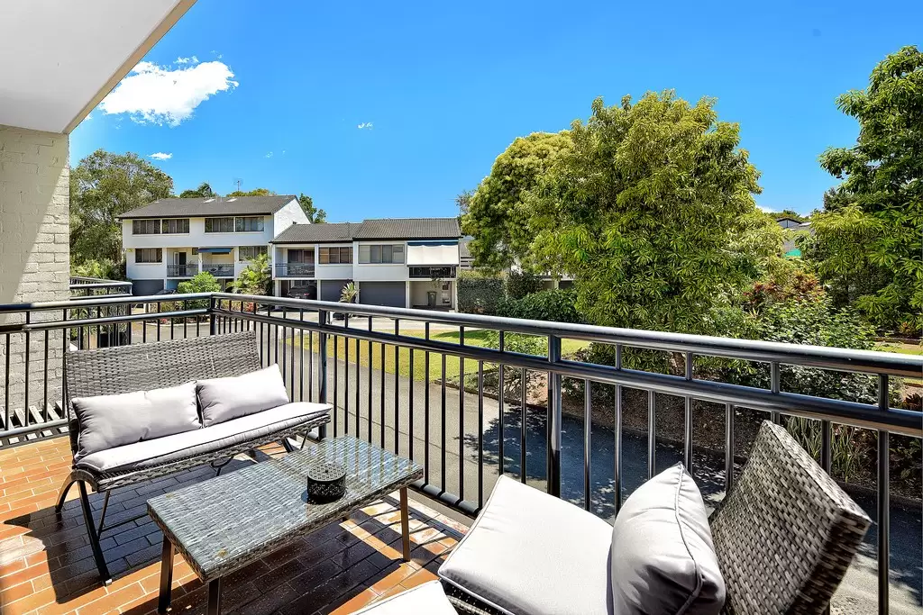 15/7 Campbell Street, Sorrento Sold by  - image 1
