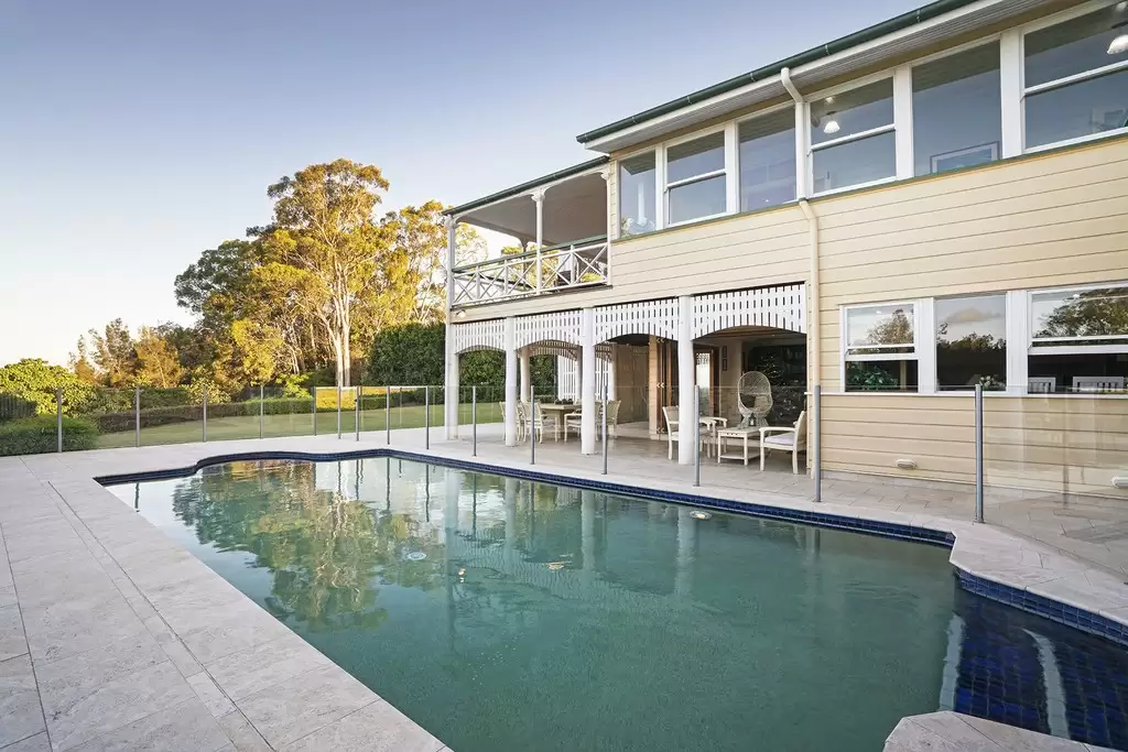 26 Empire Vista, Ormiston Sold by Queensland Sotheby's International Realty - image 1