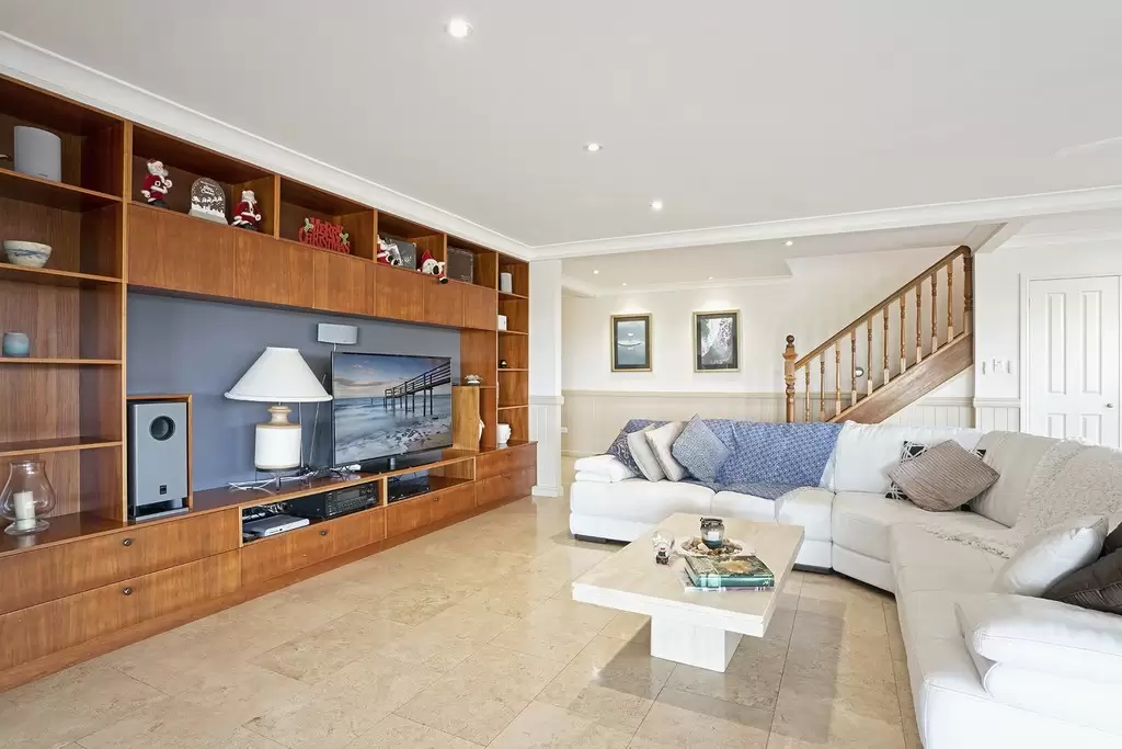 26 Empire Vista, Ormiston Sold by  - image 1