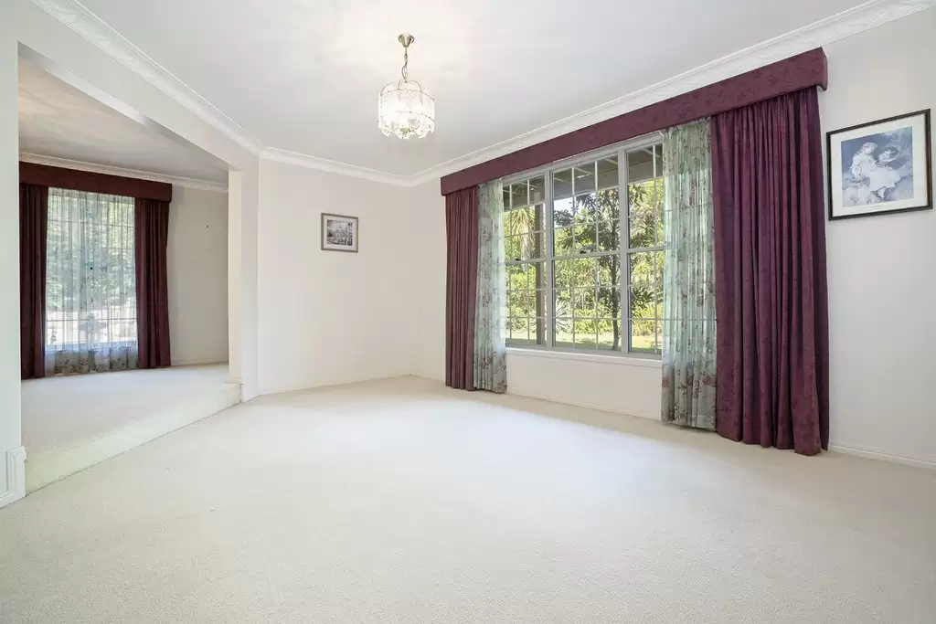 28 Lexton Street, Stretton Sold by  - image 1