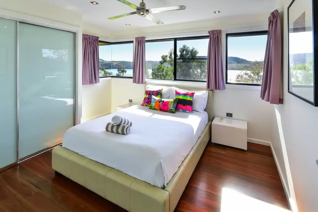 Point Blue, 15 Marina Terrace,, Hamilton Island Sold by Queensland Sotheby's International Realty - image 1