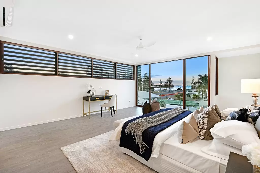 1 / 53 Cronin Avenue, Main Beach Sold by  - image 1