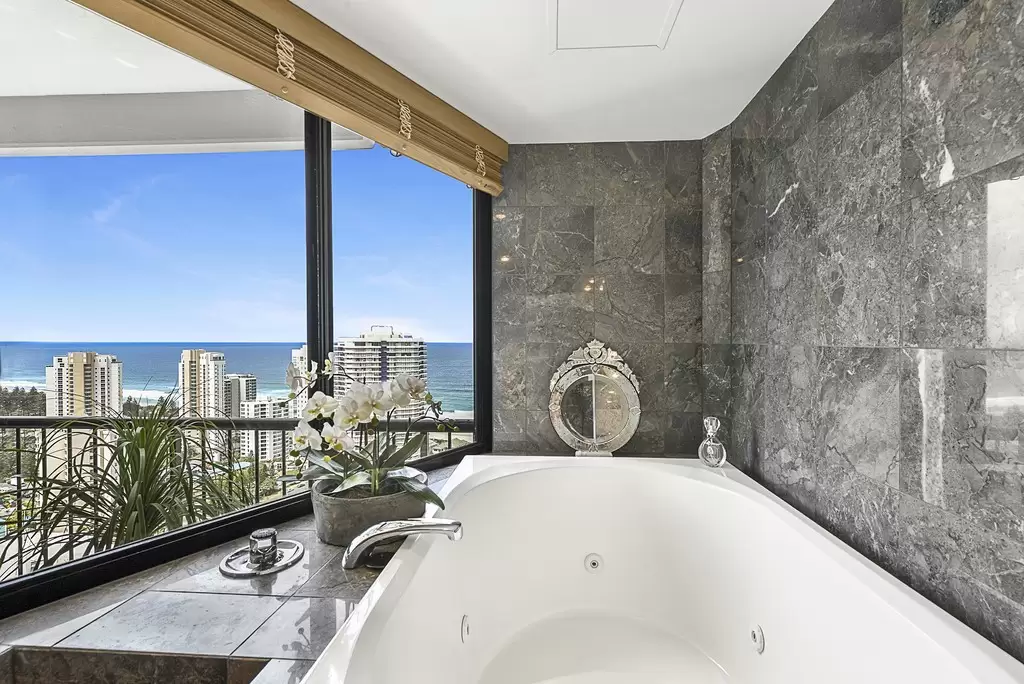 291 The Inlet, 24 Breaker Street, Main Beach Sold by Queensland Sotheby's International Realty - image 1