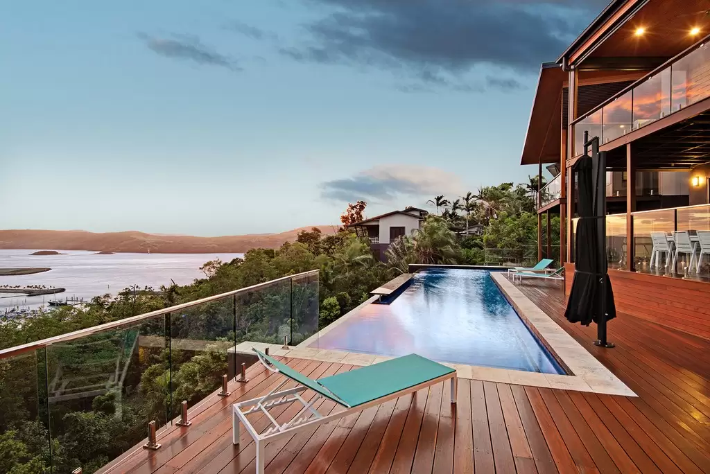 Southwinds, 3 Dianella Close, Hamilton Island Sold by  - image 1